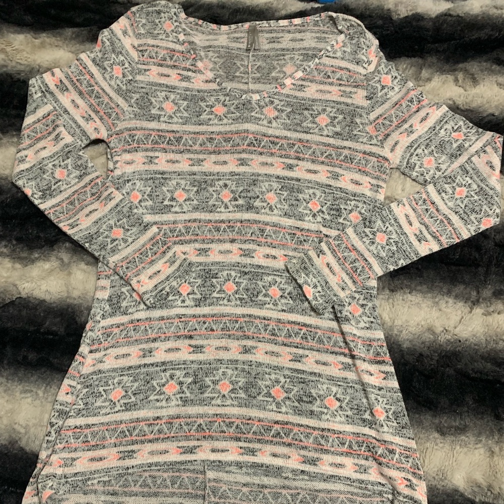 Tunic, long sleeve shirt